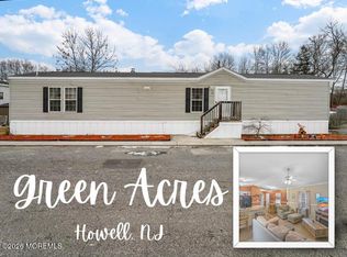 10 Citrus Lane, Howell, NJ 07731