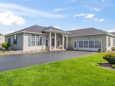 132 Lorian Dr, North Syracuse, NY, 13212