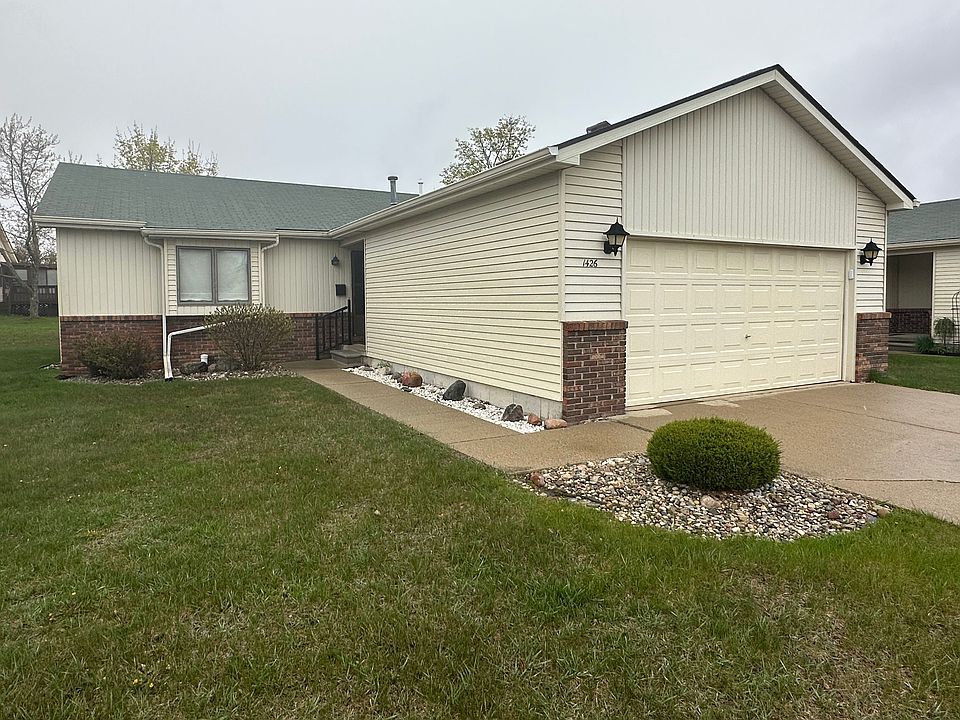 1st image of 1426 Grant Ct