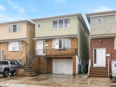 133 Sussex St, Harrison, NJ, 07029