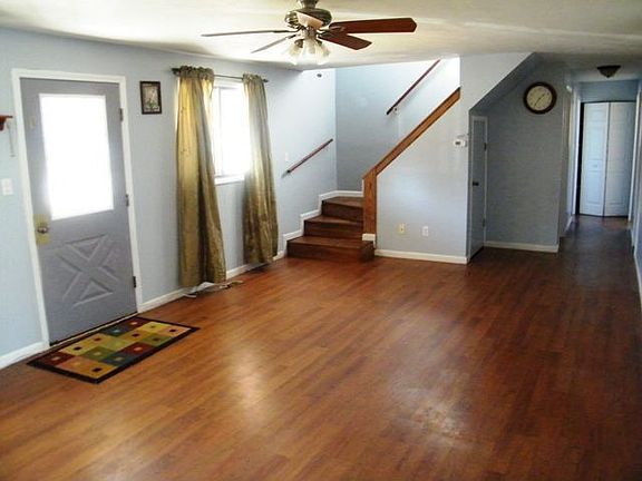 4th image of 6027 Thunderbird Dr