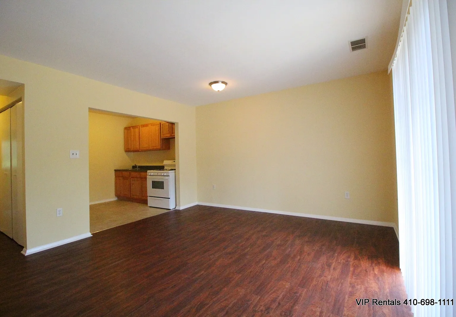 3906 Groveland Ave — Photo 2