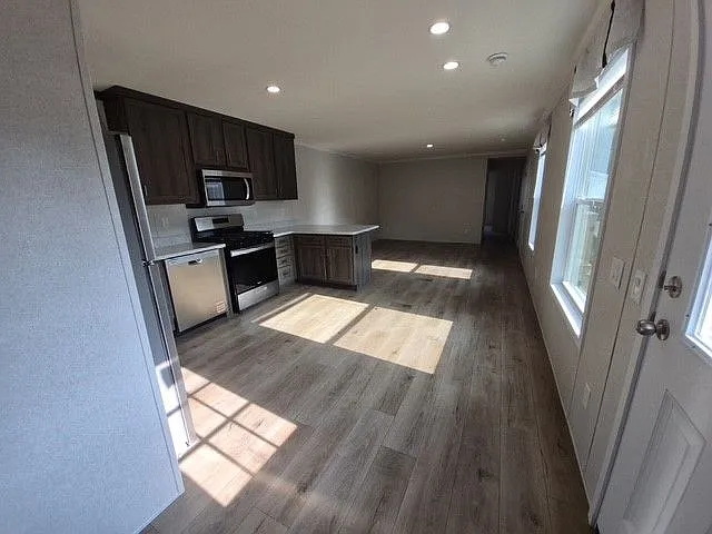 Van Buren Estates — Photo 20