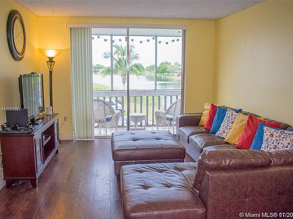5th image of 6707 NW 169th St APT A205