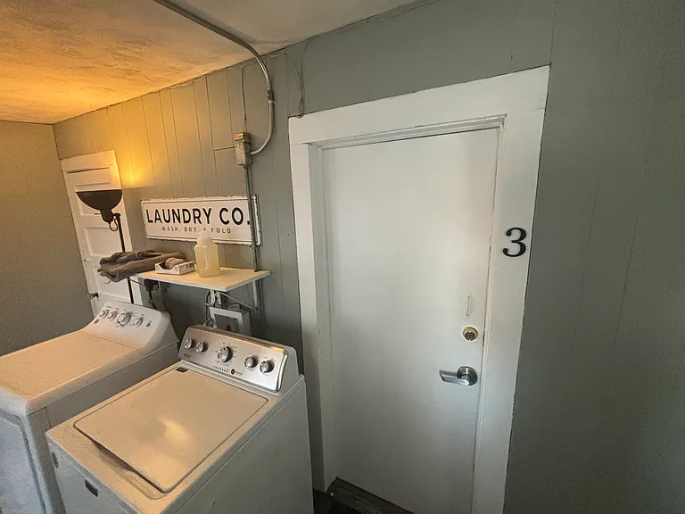 209 N Mathewson Ave #3 — Photo 3