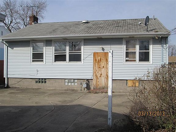 2nd image of 5511 Reading Ave