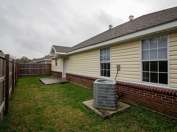 2nd image of 5030 Weston Dr