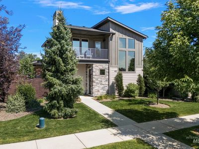 62 S Stephenson St, Eagle, ID, 83616