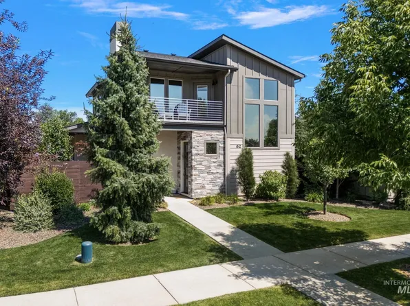 62 S Stephenson St, Eagle, ID 83616