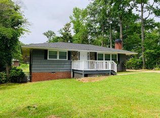 3 Meridian Dr, Newnan, GA 30263