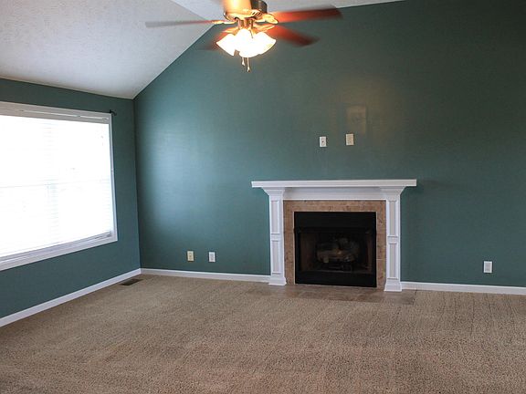 3rd image of 1061 Chardea Dr