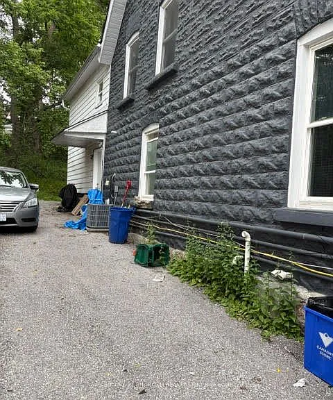 174 Borland St E #4 — Photo 30