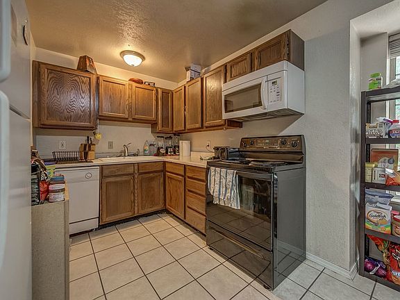 3rd image of 728 W 1720 N APT 316