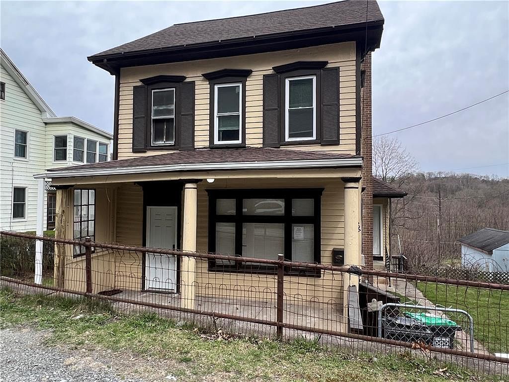 807 N 1st St, Lehighton, PA 18235 | Zillow