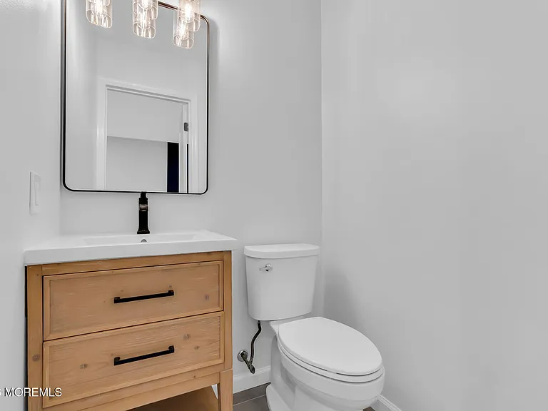 190 Spruce St #4 — Photo 7