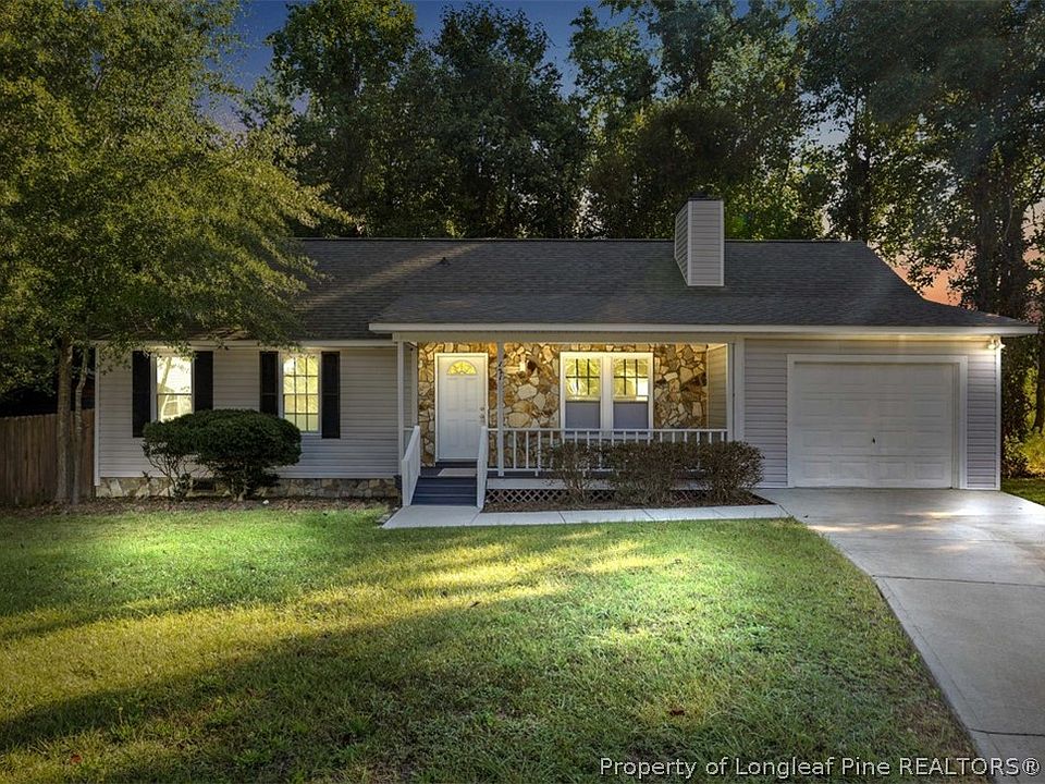 1st image of 121 Elfreth Ln