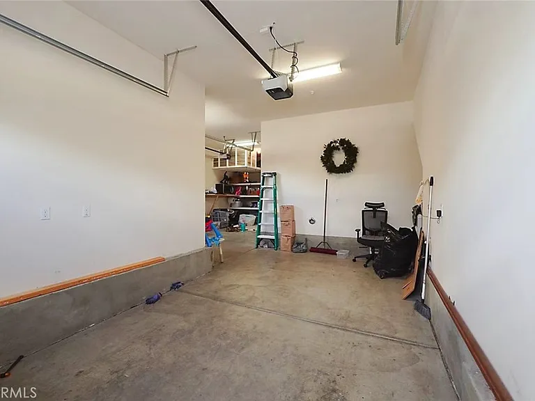 103 Cambria Ct — Photo 26
