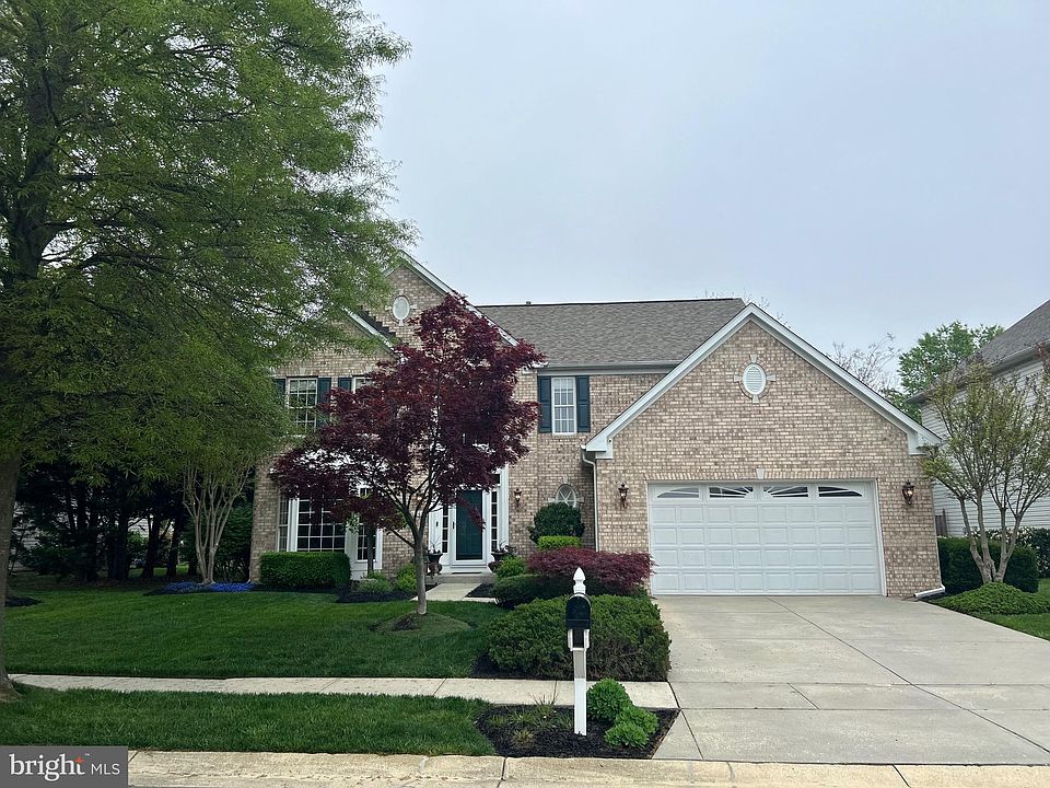 1st image of 442 Creeks End Ln