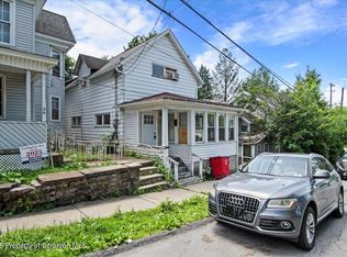 22 Copeland Ave, Carbondale, PA 18407