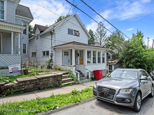 22 Copeland Ave, Carbondale, PA 18407