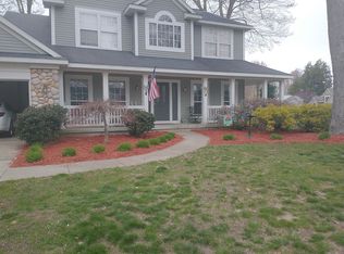 13555 Ravine View Dr, Grand Haven, MI 49417