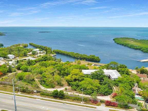 4th image of 6500-6600 Overseas Hwy