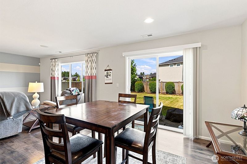 5th image of 17713 Juniper Street