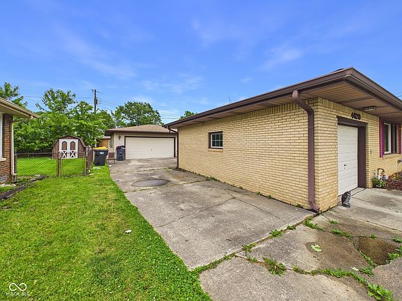 3rd image of 4620 Southview Dr