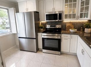 3591 Inverrary Dr APT 104, Fort Lauderdale, FL 33319