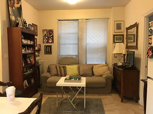 Rented by AmeriMutual Mortgage | media 27