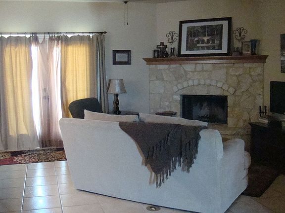2nd image of 91 E Wildflower Blvd