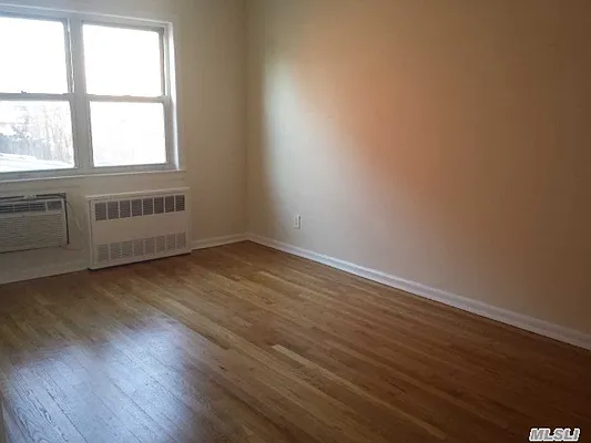 Rented by Prime Realty | media 4