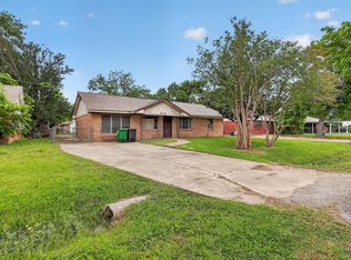 813 Dunham Dr, Houston, TX 77076
