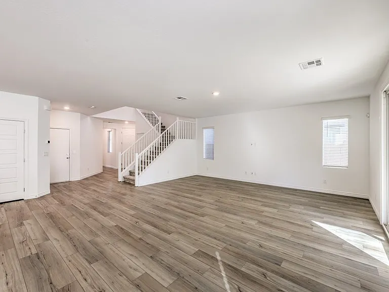 4445 Panoramic View Ave — Photo 12