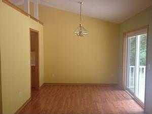 3rd image of 4325 231st Ln NE