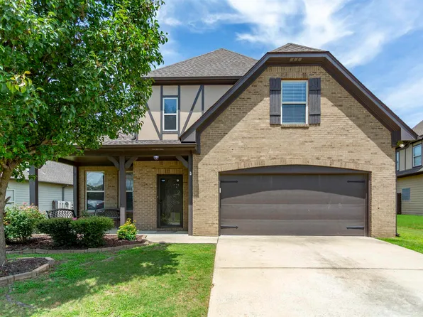 1327 Mountain Ln, Gardendale, AL 35071