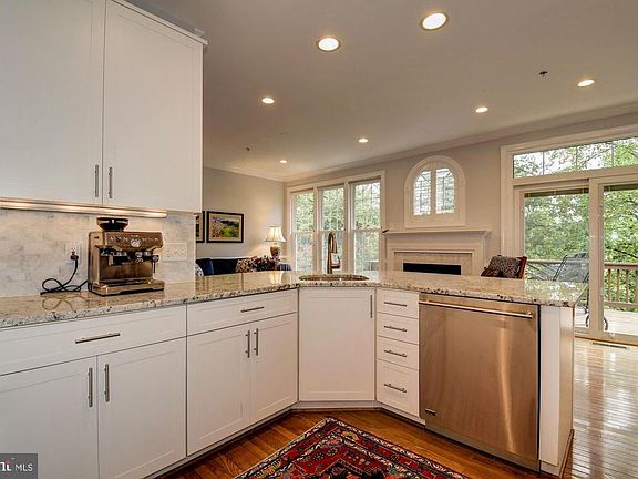 3rd image of 4625 Kirkland Pl
