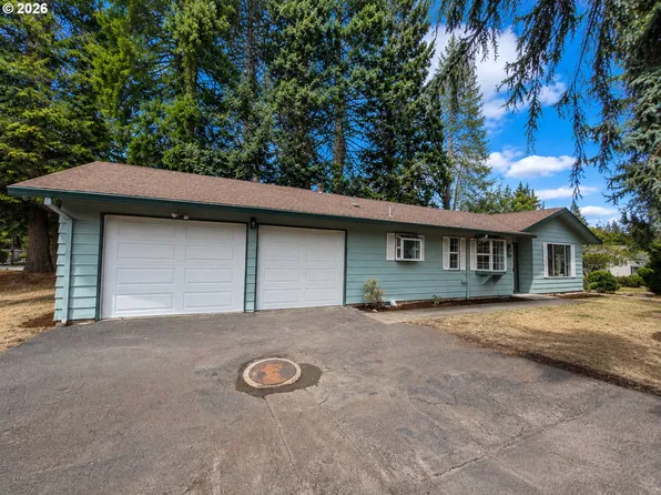 1769 SE Brookwood Ave, Hillsboro, OR 97123