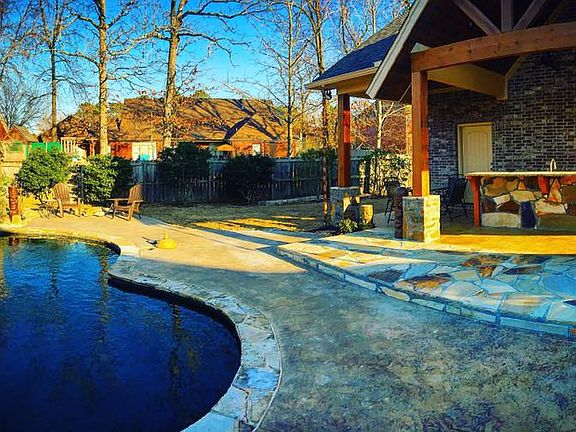 Luxury Outdoor Living 