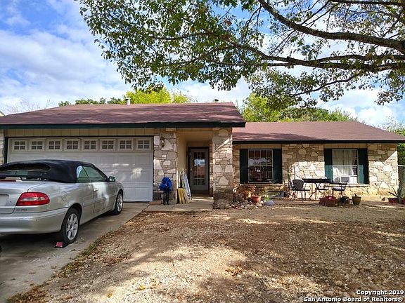 3rd image of 8700 Tamarind St