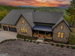 1095 Rabun Bluffs Dr, Lakemont, GA 30552