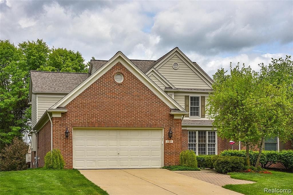 1358 Lake Shore Blvd, Lake Orion, MI 48362 | Zillow