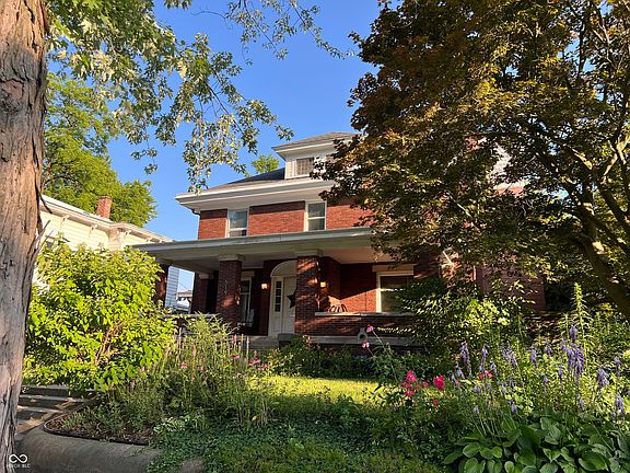 2nd image of 519 E Wabash Ave