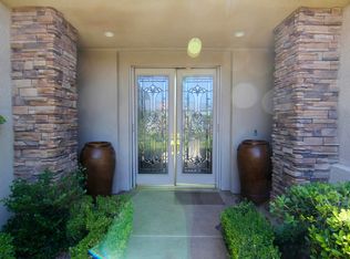 34 Champagne Cir, Rancho Mirage, CA 92270