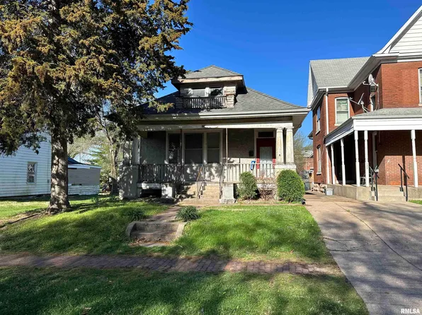 723 N 5th St, Quincy, IL 62301