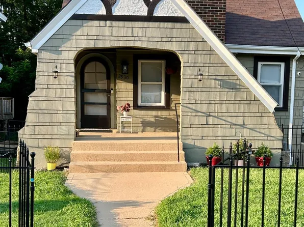 2930 Mignon Ave, Cincinnati, OH 45211