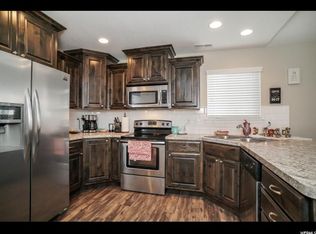 529 Ridge Place Dr, Ogden, UT 84404