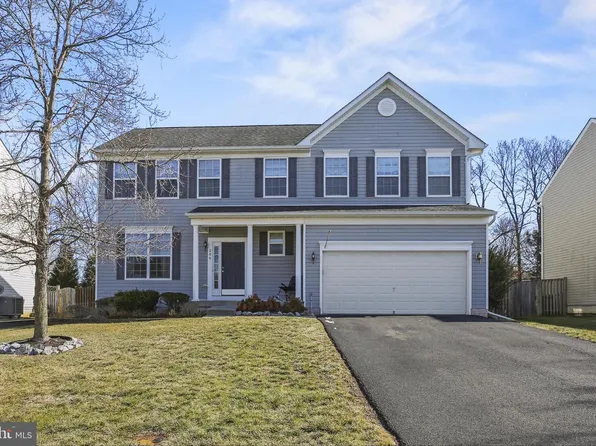 206 Solar Dr, Walkersville, MD 21793