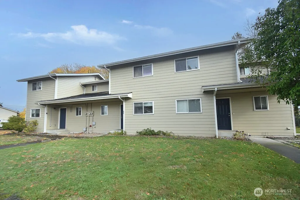 92 Quinn Avenue #A B C photo 1