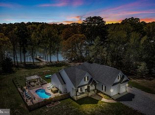 193 Hall Farm Dr, Heathsville, VA 22473